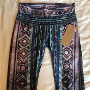 Niyama Sol Beachcomber Crop Legging in Joplin